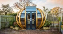 Ornate Garden The Grande Deluxe Chic